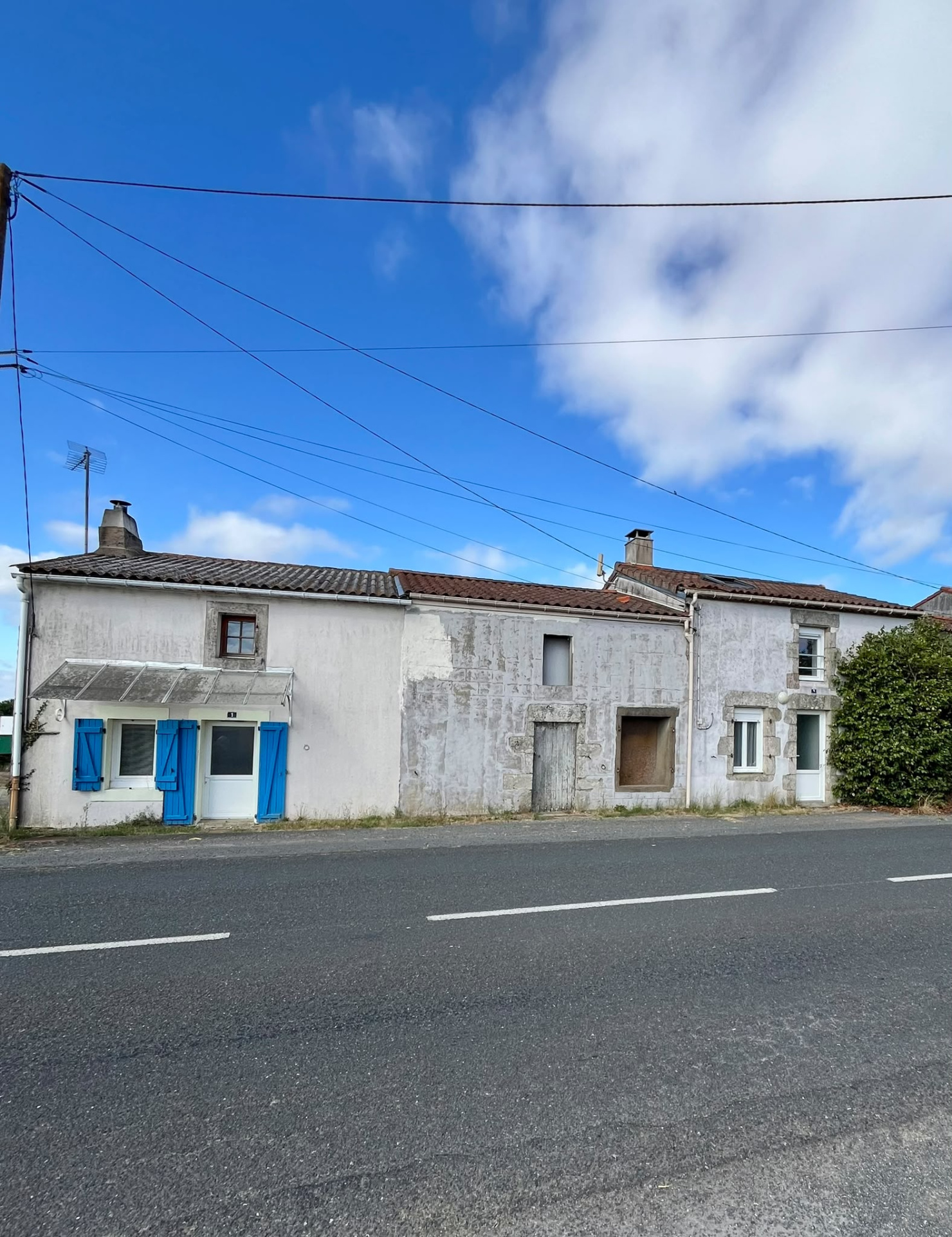 Ensemble immobilier de caractère Plusieurs bâtiments à réi